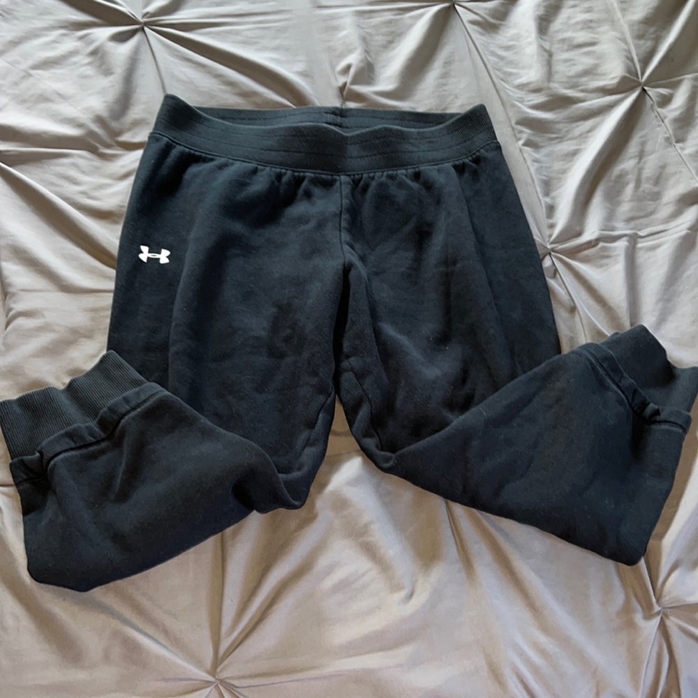 Under Armour Cropped Sweatpants